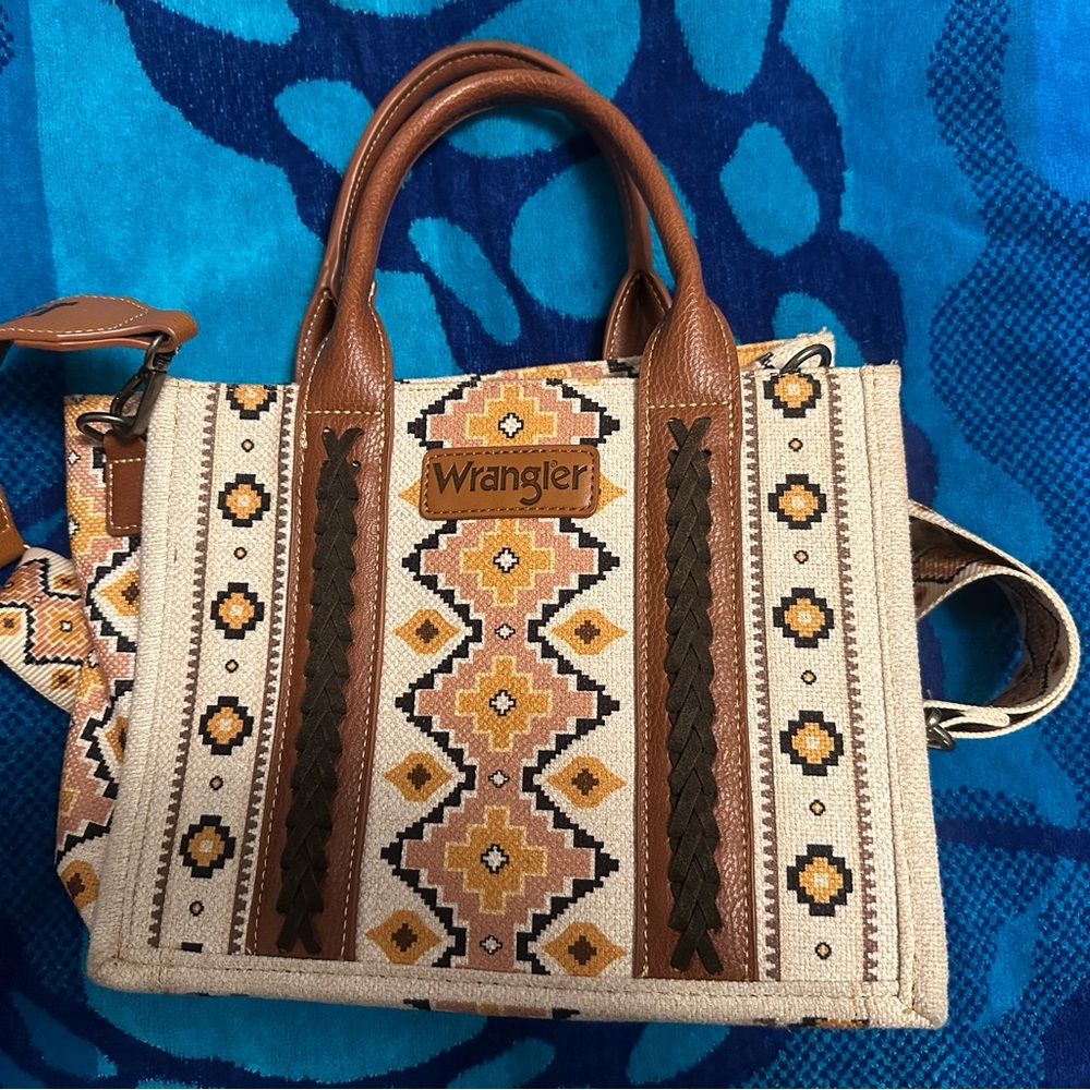 Wrangler Geometric Brown and Cream Tote
